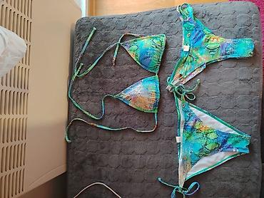 prsluk s: Bikini set Bonatti – trodelni/trouglasti gornji deo na vez i klasičan — 10