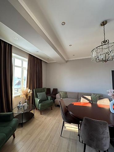 Продажа квартир: 5 и более комнат, 160 м², Индивидуалка, 3 этаж, Дизайнерский ремонт — 25