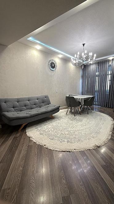 agdasda satilan evler: 4 otaqlı, Yeni tikili, 200 kv. m — 2