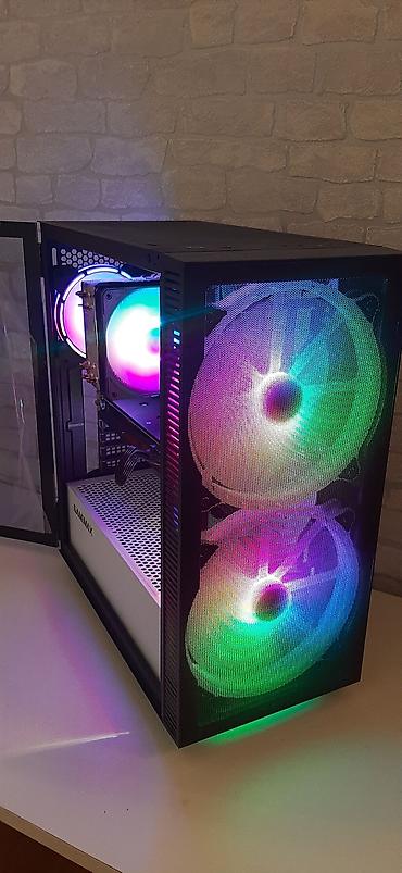 3470: I7 2600
16 ram
r9 270x 2gb
700 psu
ssd 240gb — 1