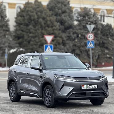 BYD: BYD Yuan Up: 2025 г., Автомат, Электромобиль, Кроссовер — 3