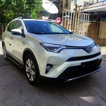 Toyota: Toyota RAV4: 2018 г., 2.5 л, Автомат, Гибрид, Кроссовер