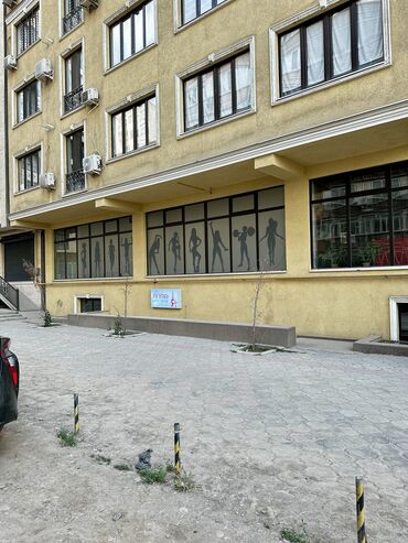 аренда магазинов бишкек: Сдаю Офис, 40 м², В жилом комплексе, С видом на горы