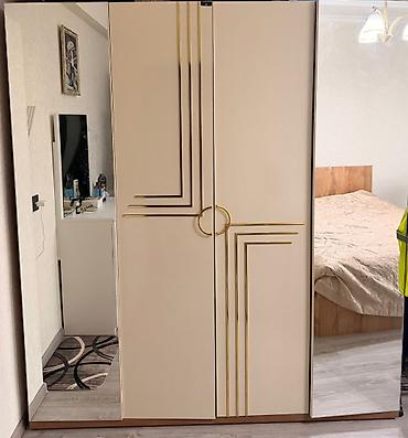 asilqan 65 azn: İşlənmiş, 4 qapılı, Güzgülü, Bej, Kupe, Düz dolab — 1