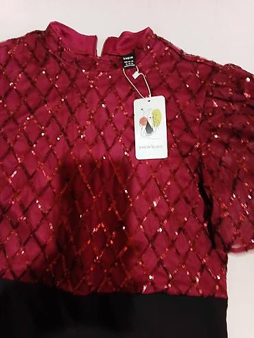 Kombinezoni: Elegantni ženski kombinezon - Gornji deo: bordo crvena tkanina sa — 5