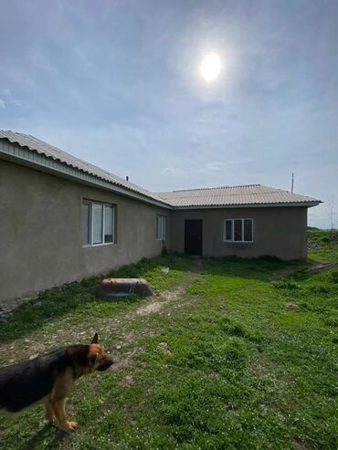 самые дорогие дома в бишкеке: Времянка, 90 м², 3 комнаты, Собственник
