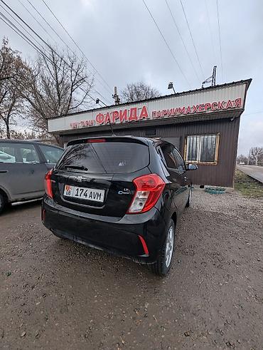 шевролет спарк 2017: Chevrolet Spark: 2017 г., 1 л, Автомат, Газ, Хэтчбэк — 4
