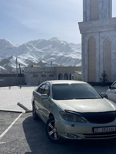 385 55: Toyota Camry: 2004 г., 2.4 л, Механика, Бензин, Седан — 4