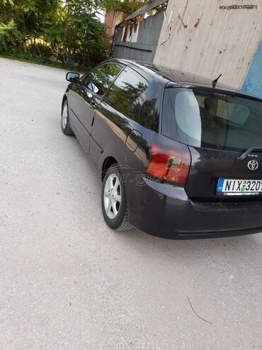 Toyota: Toyota Corolla: 1.4 l. | 2005 έ. Χάτσμπακ — 3