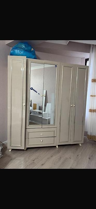 2 el masa ayagi: Klassik üslubda yataq otağı mebeli — 3