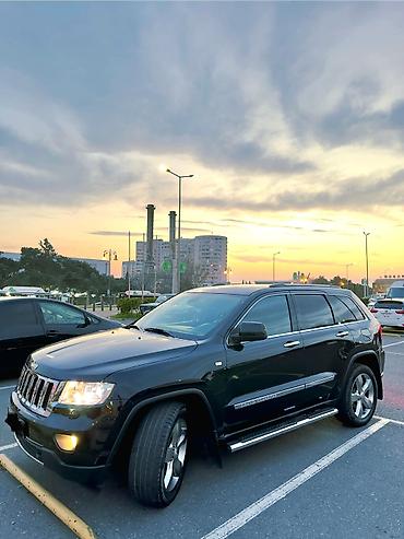 3 e30: Jeep Grand Cherokee: 3.6 l | 2012 il 90170 km Ofrouder/SUV — 3