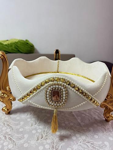 Таңгактоо товарлары: Себет, Жаңы, Өзү алып кетүү — 10