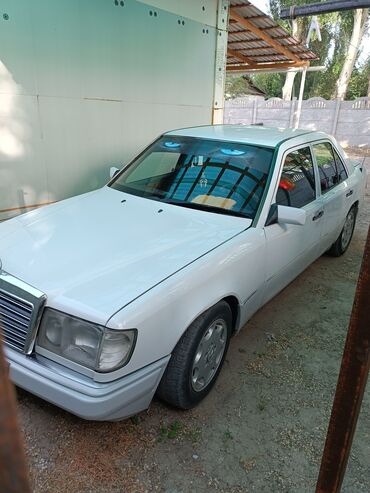 mercedes e500 w124 купить: Mercedes-Benz W124: 1992 г., 2 л, Механика, Бензин, Седан