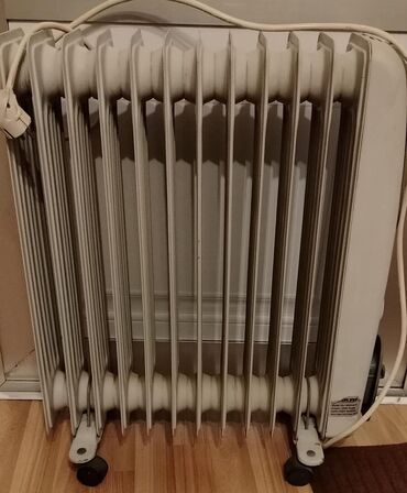 Elektrikli qızdırıcılar və radiatorlar: ‼️Radiator 55 azn satilir‼️unvan 28may kod3569 sekine