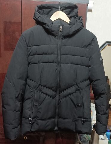 зимние куртки дордой: Куртка M (EU 38), L (EU 40), цвет - Черный