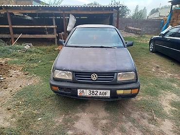 насос для авто: Volkswagen Vento: 1992 г., Механика, Седан — 3