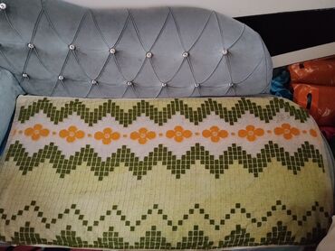 Parçalar: Məhsul: Ev tekstili dəsti Təsvir: - Çarpayı üzü və dəst parçaları — 19