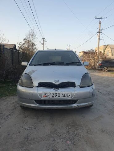 машины таета: Toyota Vitz: 2000 г., 1 л, Автомат, Бензин, Хэтчбэк