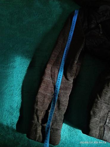 Пуховики и зимние куртки: Пакет верхних женских вещей! В пакете: 1. Зимняя теплая куртка 2 at lalafo.kg — 11 Пуховики и зимние куртки: Пакет верхних женских вещей! В пакете: 1. Зимняя теплая куртка 2 — 11