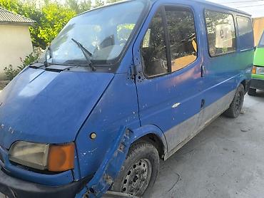 редуктор 3 07: Ford Transit: 1995 г., 2.5 л, Механика, Дизель, Фургон — 3