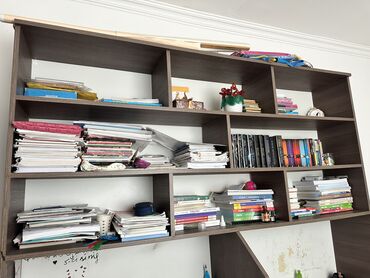 Kitab rəfi 
Əlaqə: 0708290273
Böyükdür