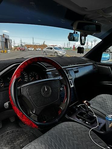 mercedes benz e 250: Mercedes-Benz E-Class: 1998 г., 2.3 л, Механика, Бензин, Седан — 7