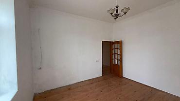 sabuncuda ev: Kürdəxanı qəs. 3 otaqlı, 110 kv. m, Kredit yoxdur, Orta təmir — 6