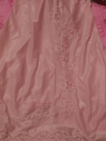 İdman dəstləri: Koftalar 5 manat ciriği sokuyu yoxdukostyum 20 manatSatilir ne — 14