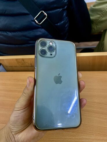 реальному: IPhone 11 Pro, Б/у, 256 ГБ, Зеленый, Защитное стекло, Зарядное устройство, Чехол, 85 %