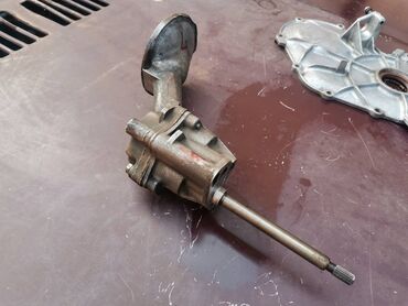 Auto delovi: Uljna pumpa Lada 2121,21213,21214 Niva br.4. Polovno, ocuvano. Skinuto — 5