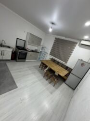 балыкчы продаю дом: 100 кв. м, 5 бөлмө, Жылуу пол, Кондиционер, Унаа токтотуучу жай