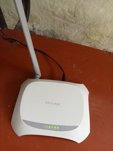 router modem: TP-link Wifi modem yaxşı işlək vəziyyətdədir. Nizami Metrosuna