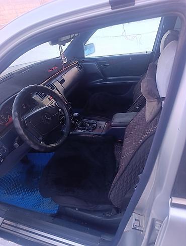 Mercedes-Benz: Mercedes-Benz E-Class: 1995 г., 2.3 л, Механика, Бензин, Седан — 4