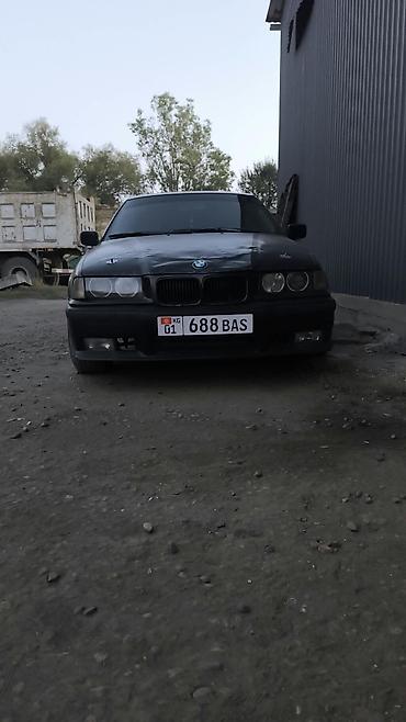 BMW: BMW 3 series: 1992 г., 1.8 л, Кол менен иштөөчү — 6