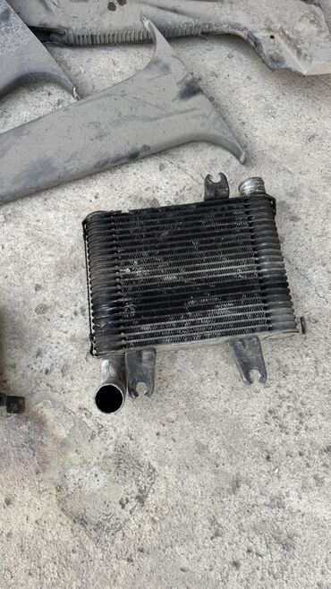 Другие детали кузова: Разбор Mazda 626 GE (седан/хэтчбек, 1996 г). В наличии оригинальные — 3