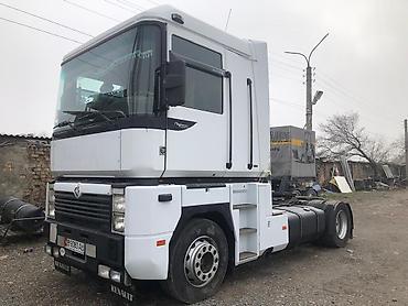 Тягач, Renault, 2001 г.