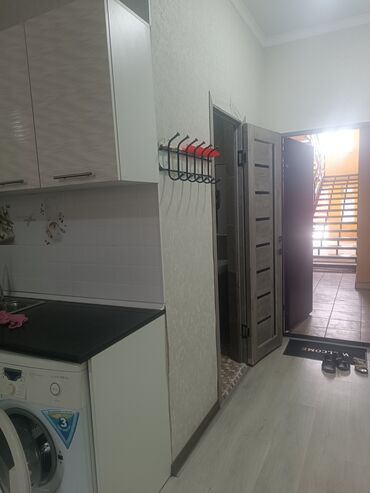 квартира с ремонтом: 1 бөлмө, 26 кв. м, Жеке план, 1 кабат, Косметикалык ремонт