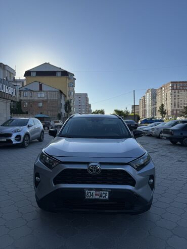 Toyota: Toyota RAV4: 2019 г., 2.5 л, Автомат, Бензин, Внедорожник