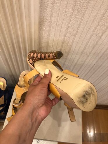 Basanoşka və səndəllər: Ölçü: 35, İşlənmiş — 3