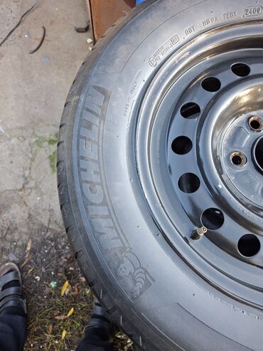 дополнительный свет: Колеса в сборе 205 / 65 / R 15, Лето, Комплект, Железные