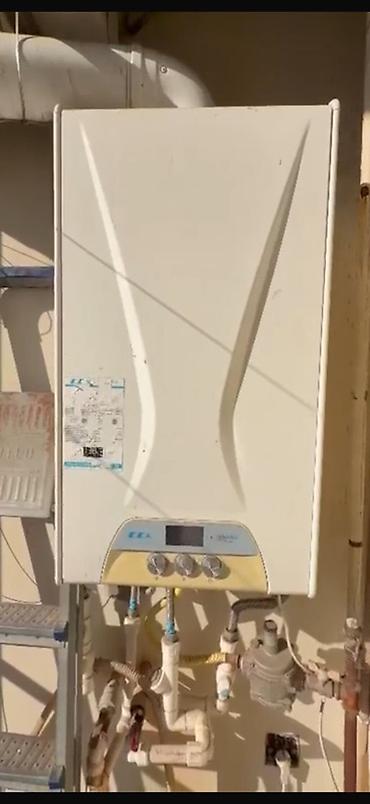 kombi radiyatorlari: Divar tipli qaz kombi sistemi Xüsusiyyətlər: - Qazla çalışan divar — 1