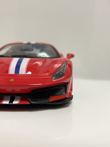 Avtomobil modelləri: Ferrari, 2025 il, 1:24, Dəmir, Rayonlara çatdırılma, Ödənişli çatdırılma, Ünvandan götürmə — 16