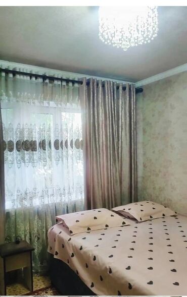 сдаю квартиру беловодское: 3 бөлмө, Жаздык, жууркан-төшөк каптары