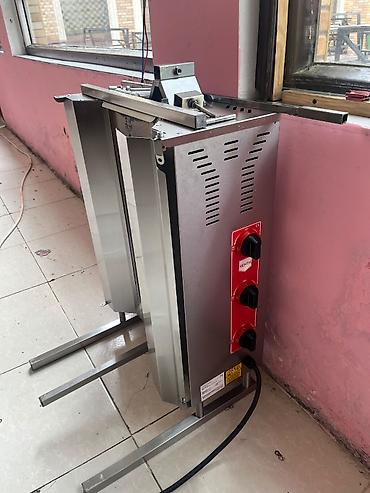 Аппараты для донера: Salam döner avadanlıqları satıram dönerxanaya aid herbirşey var Döner — 1