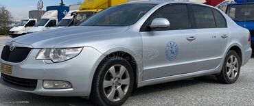 Οχήματα: Skoda Superb: 2 l. | 2011 έ. | 700000 km. Λιμουζίνα