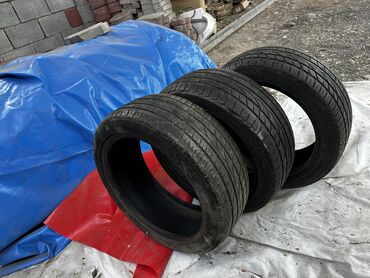 Шины: 3000 тысячи за 3 штуки