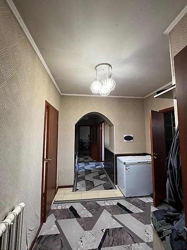 Продажа полдома: Есть торг Продаётся дом с кирпичным забором и откатными — 2