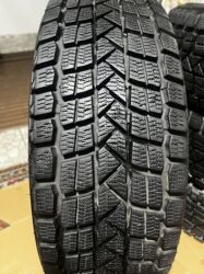 шины r14c: Шины 215 / 60 / R 17, Зима, Б/у, Комплект, Легковые, Maxxis