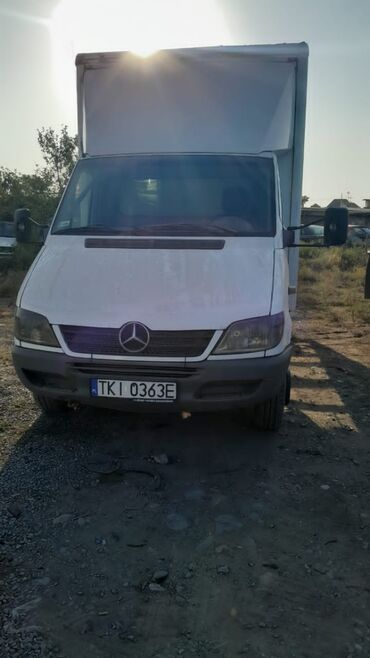 mercedesbenz sprinter грузовой бортовой: Жеңил жүк ташуучу унаа, Mercedes-Benz, Стандарт, 2 т, Колдонулган