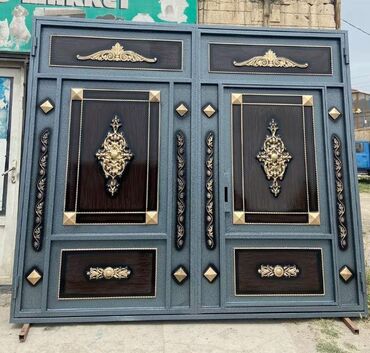 darvaza qapi rengleri: Darvazalar, Həyət üçün